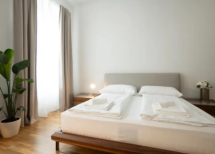 Fully Equipped, Renovated, Perfectly Located Flat * Bécs